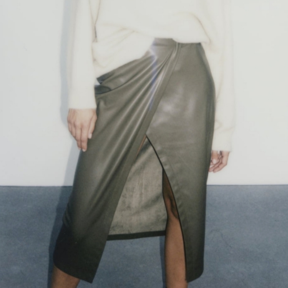Olive green zara skirt faux leather
